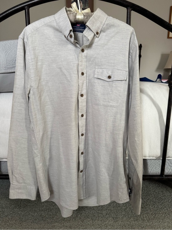 Vineyard Vines Other - Vineyard Vines Men's Light Gray Button-Down Shirt